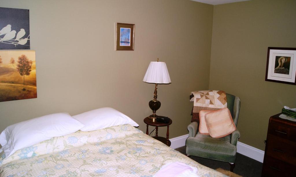 Ye Olde Walkerville Bed & Breakfast Виндзор Номер фото